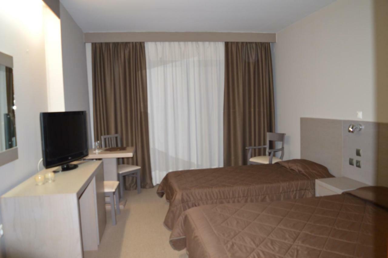 Achillio Hotel Komotini Buitenkant foto